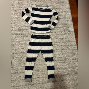 Burt Bees 🐝 Toddler striped Pajamas 100 % Organic Cotton